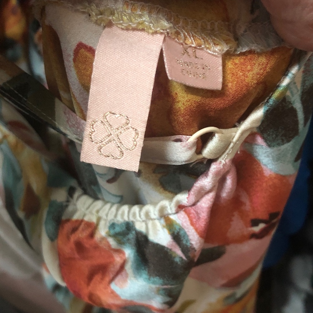 🩷SILKY DRESS - Picture 11 of 13